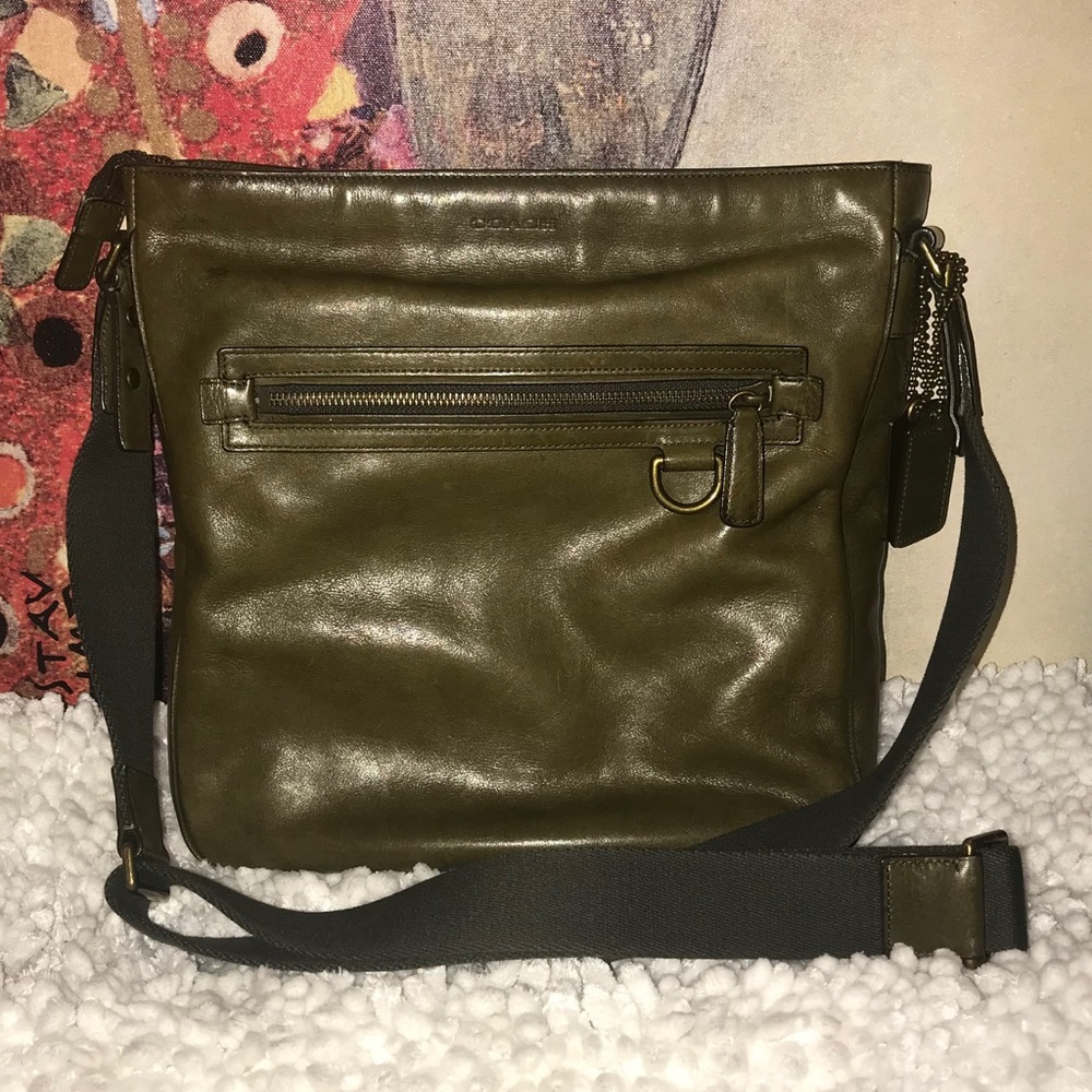 Coach Bleecker  Legacy 70488 Leather Messenger